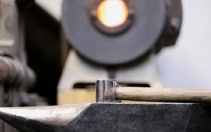 STAGE DE FORMATION AU METIER DE LA FORGE ET LA FABRICATION DU DAMAS SUR 10 JOURS