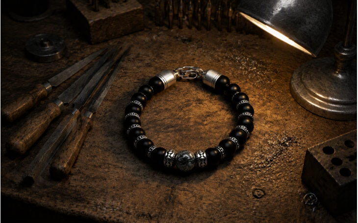 BRACELET HOMME PERLE CENTRALE ACIER DAMAS FORGE ET ONYX NOIR FERMOIR ACIER CHIRURGICAL