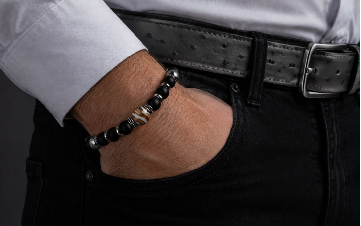BRACELET HOMME EN MOLAIRE DE MAMMOUTH ET 2 PERLES TITANE ONYX NATUREL