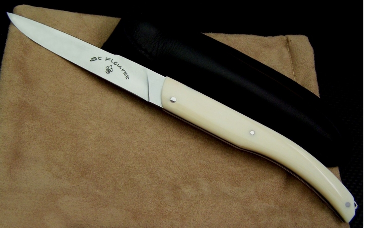 Couteau St Fleuret manche ivoire ressort forgé ciselé sertie d'une Améthyste